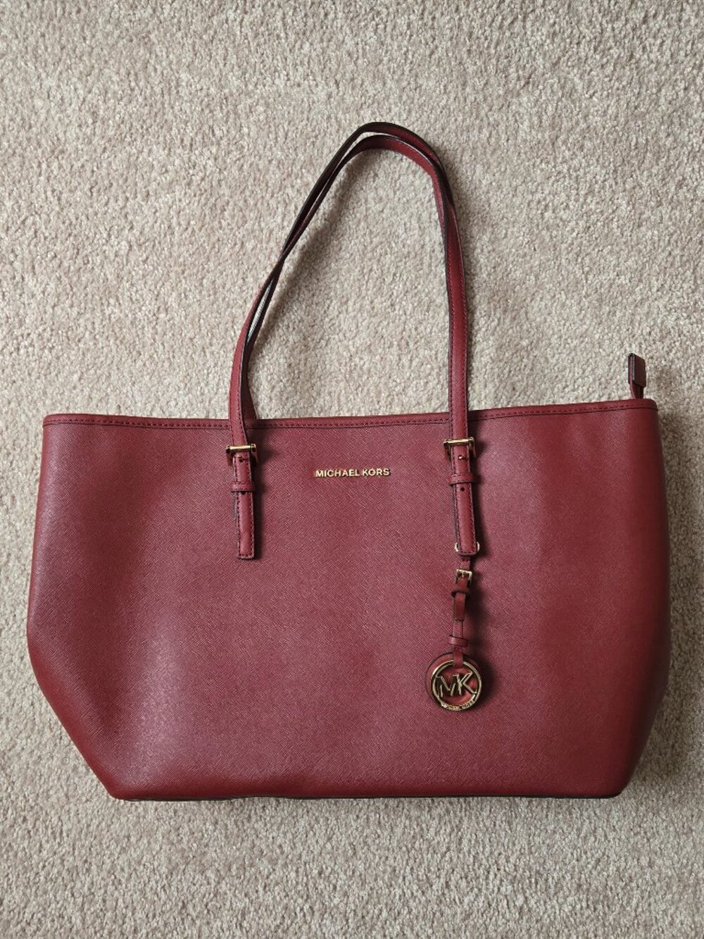 Michael Kors Jet Set Med Saffiano Leather Top-Zip Tote Bag / Brandy